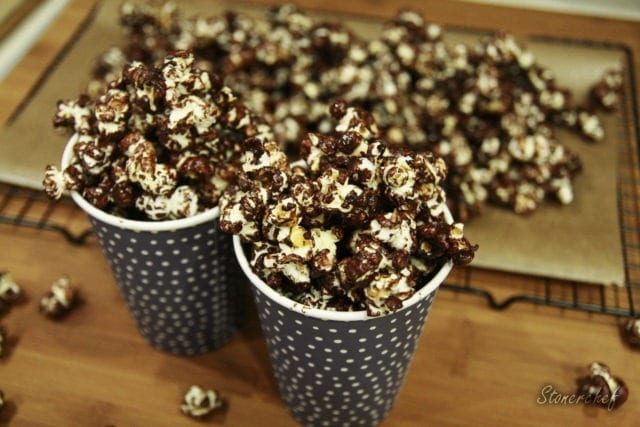 popcorn z czekoladą