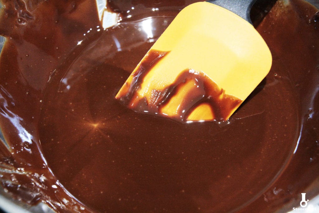 roztopiona czekolada z masłem